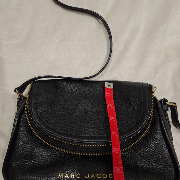 Marc Jacobs Black Crossbody Bag with Flap Closure - Picture 12 of 13